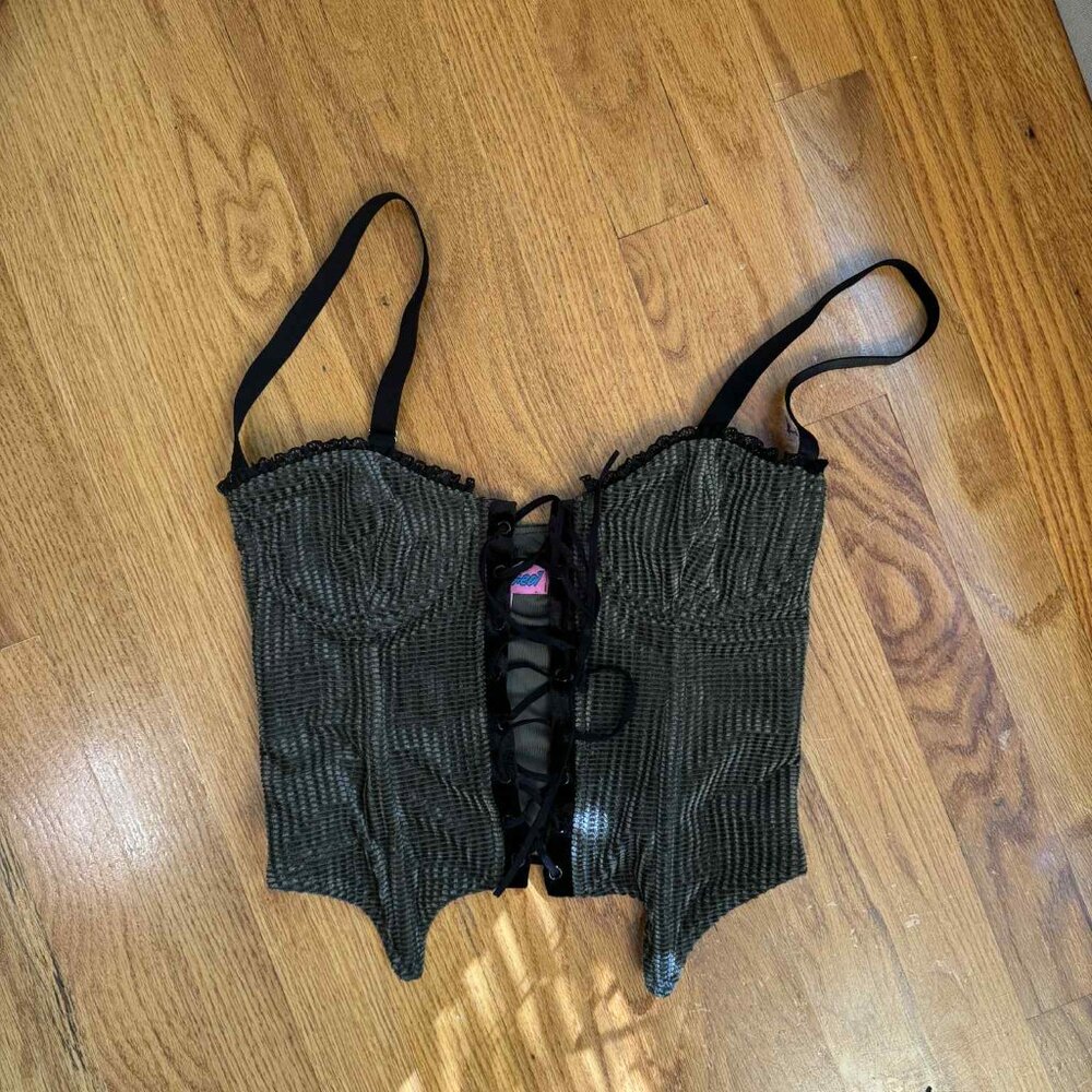 Edikted Corset Top - Picture 2 of 5